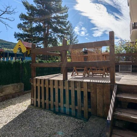 Ferienwohnung La Roca Nevada Con Terraza Villanúa Exterior foto