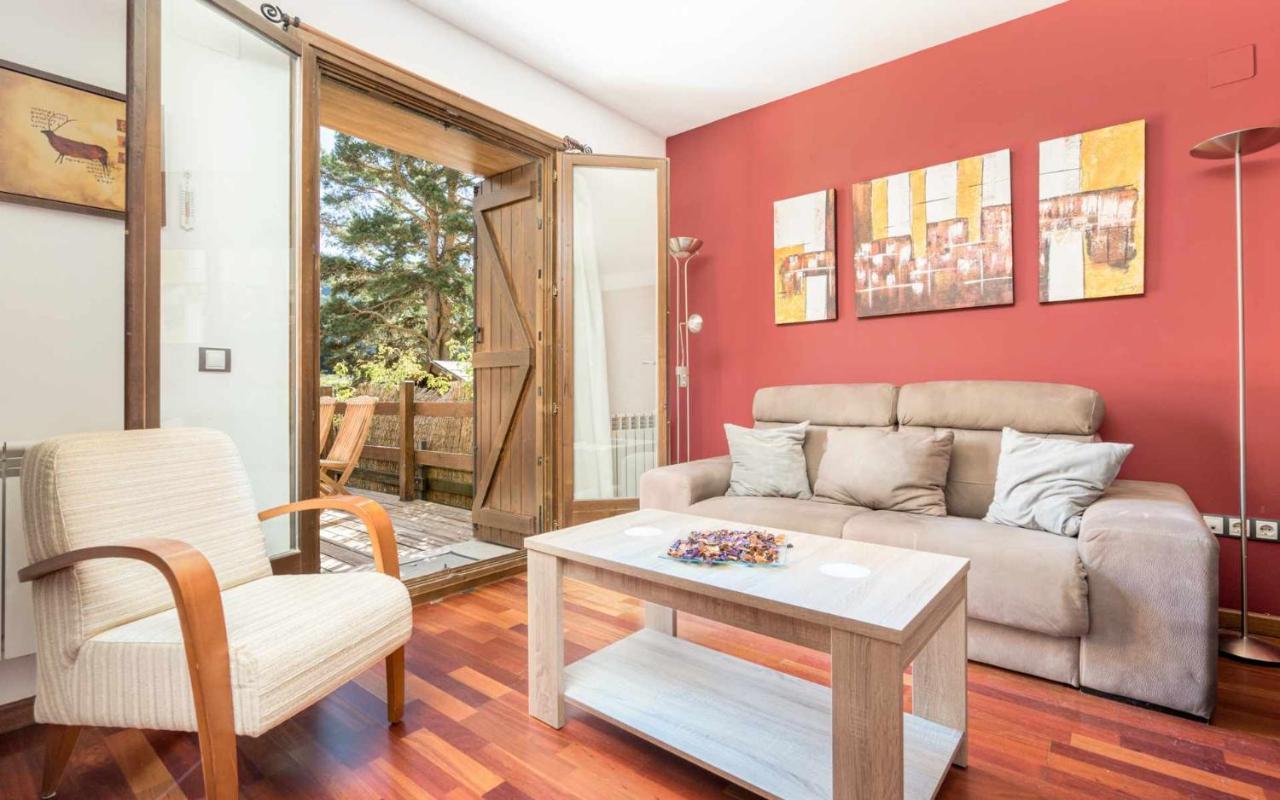 Ferienwohnung La Roca Nevada Con Terraza Villanúa Exterior foto