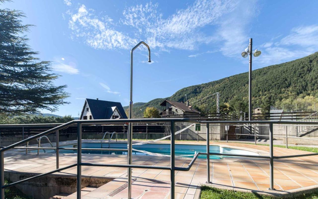 Ferienwohnung La Roca Nevada Con Terraza Villanúa Exterior foto